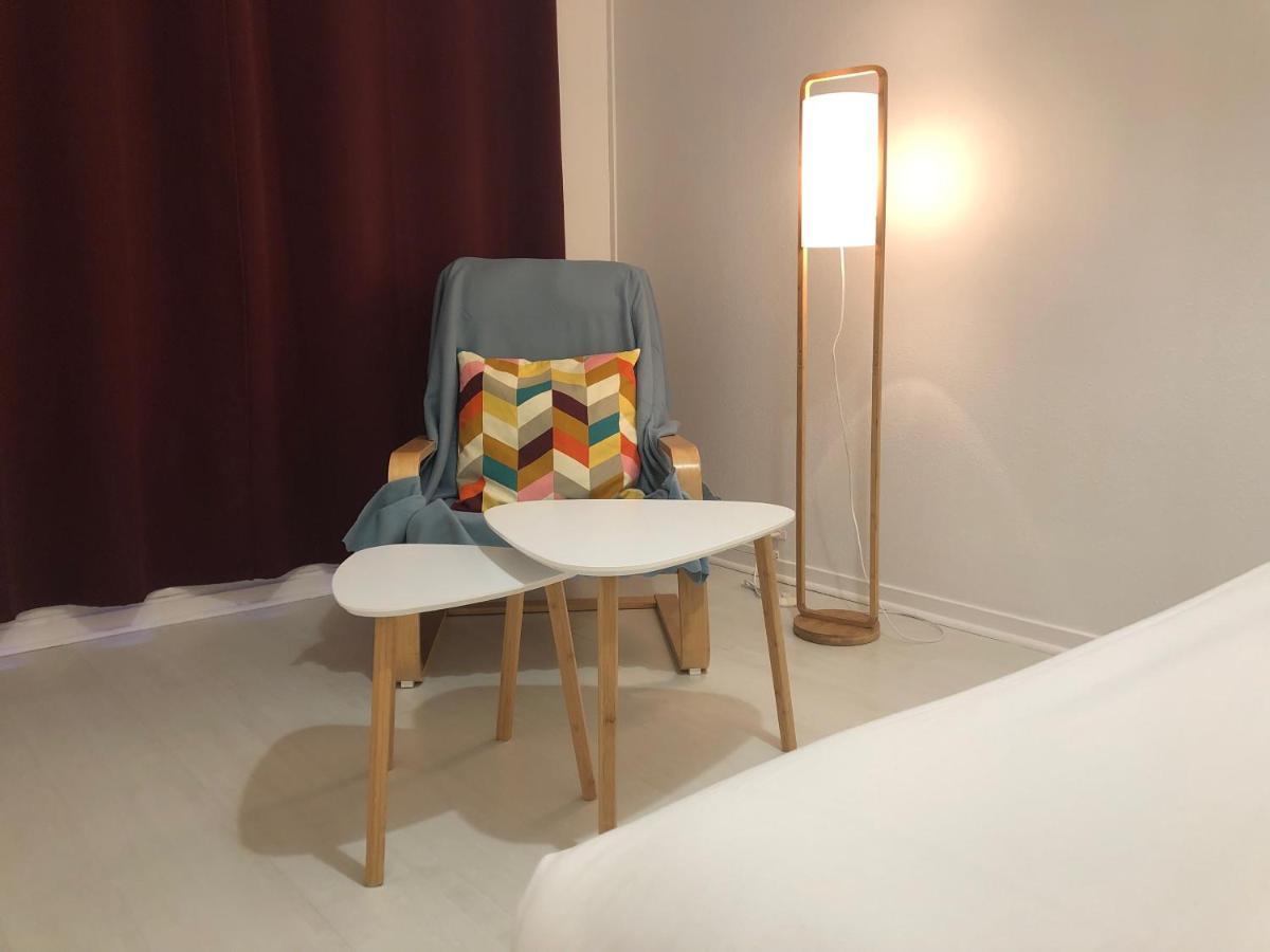 Apartment T2 Lumineux Vue Sur Cher, 8mn Gare & Centre Tours